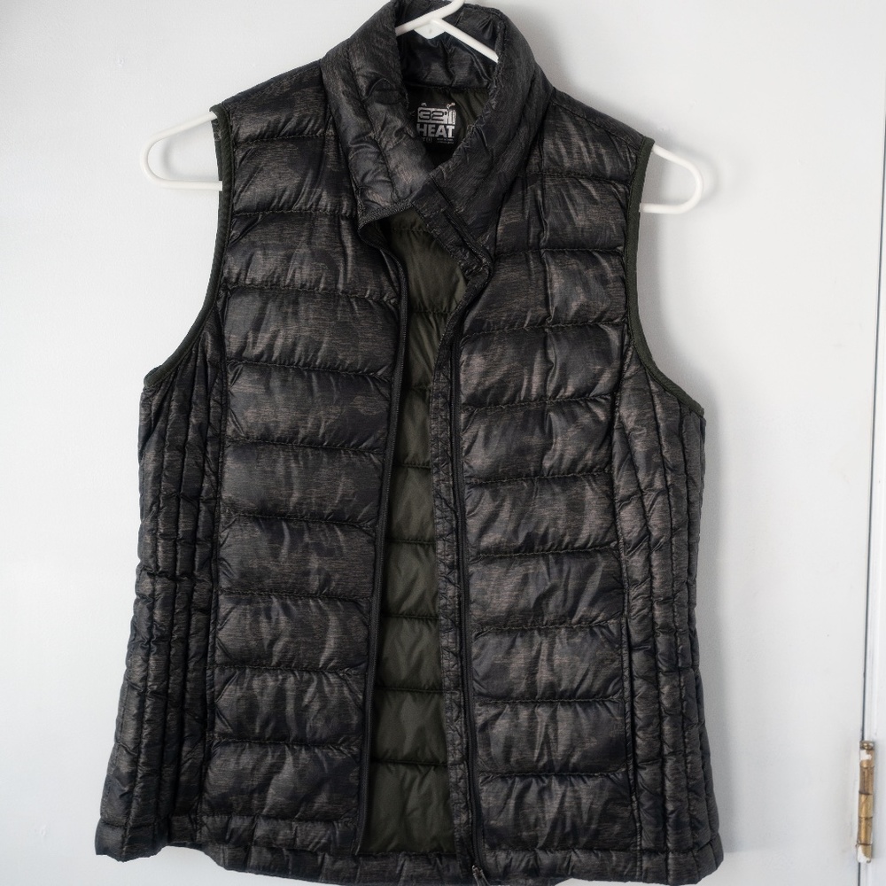 Warm Camo Print Gray Vest
